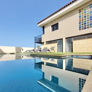 Miya Del Sol Heated Pool , La Orotava España
